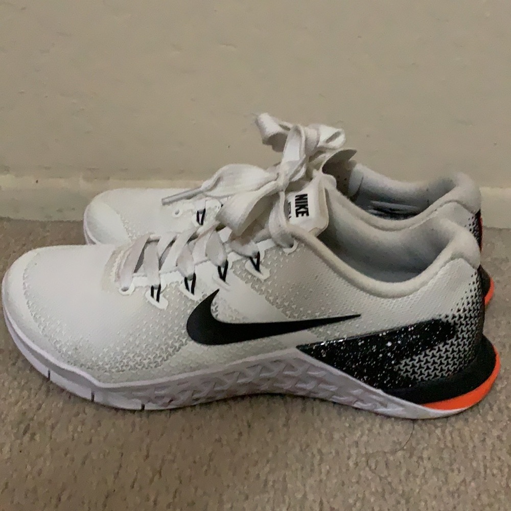 Nike Women’s Metcon 4 Training Shoes